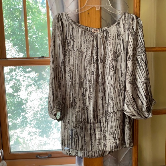 Anne Klein silky top - Picture 1 of 6